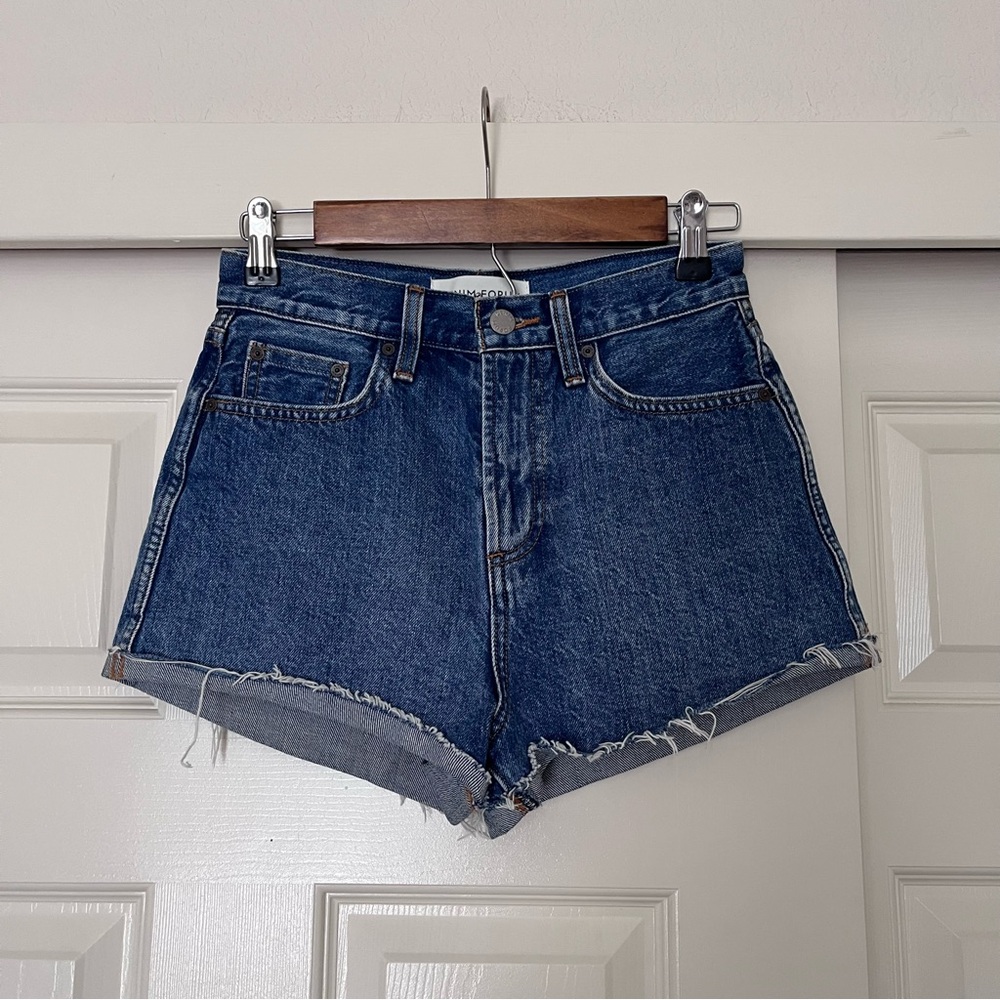 Aritzia | Denim Forum THE FARRAH CHEEKY (Size 25, Color: Mid Stone Blue)